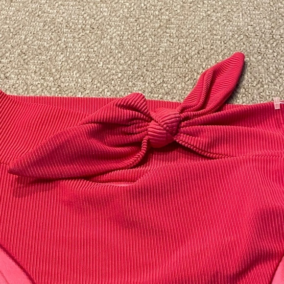 New! Beach Riot Emma cutout bow front bikini bottom pink rib 14385 - Picture 4 of 12